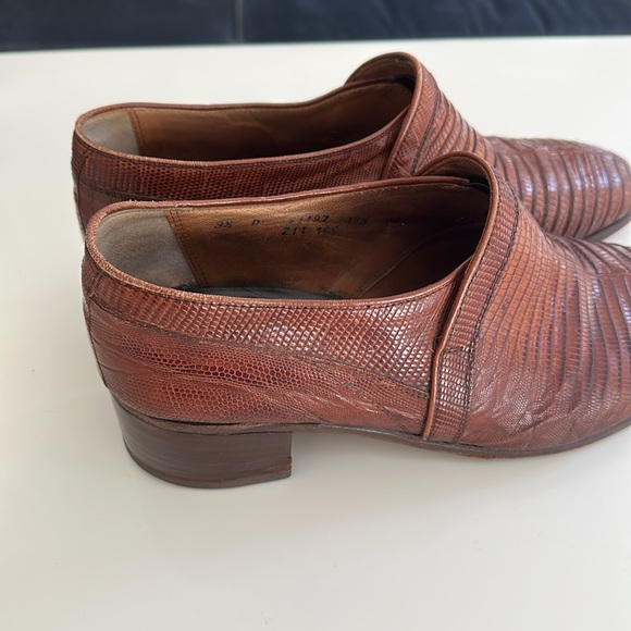 Elegant Brown Leather Men\'s Shoes main image 2